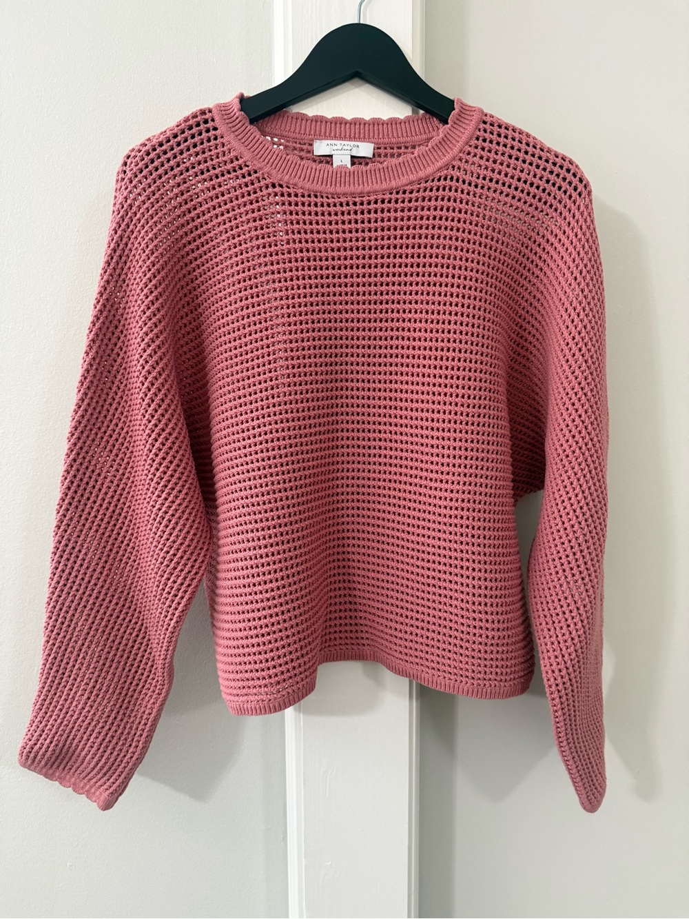 Ann Taylor Weekend Collection Open Stitch Scalloped Sweater